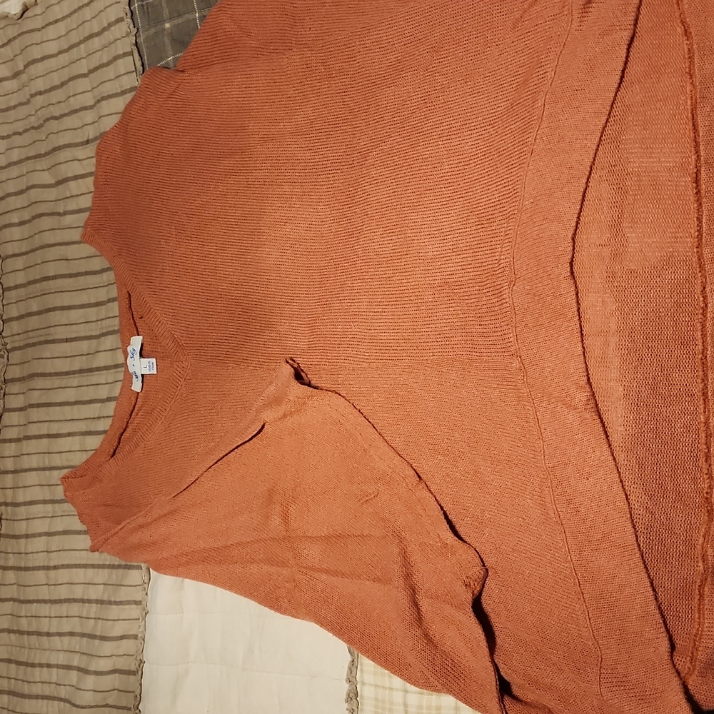 Women's shirt
